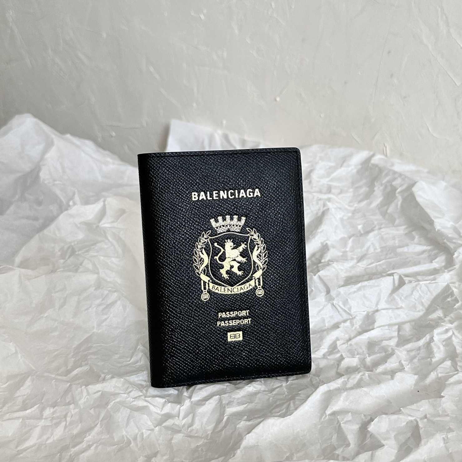Balenciaga Passport Wallet  (14×10×1.5cm) - 