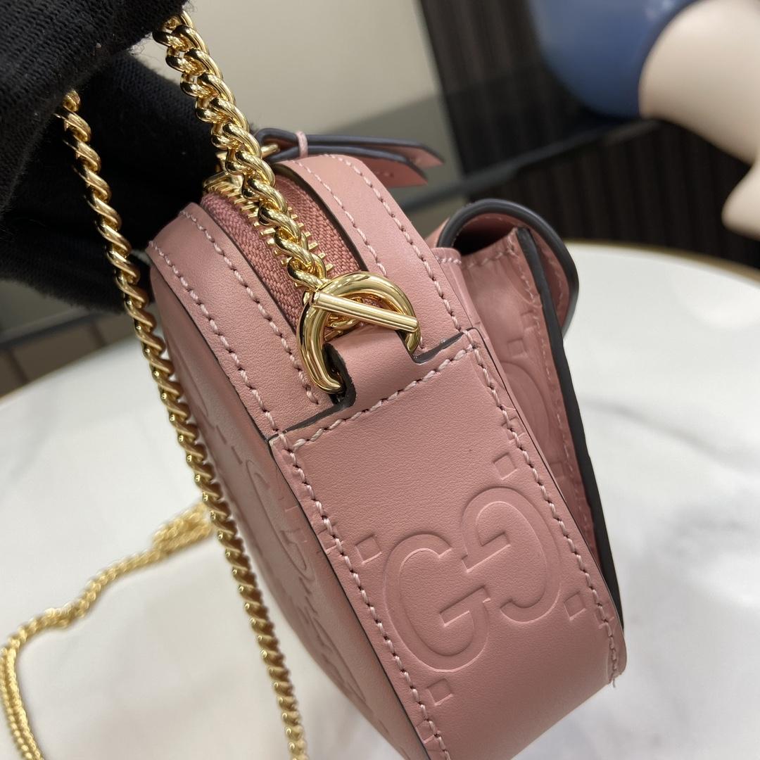 Gucci GG Super Mini Shoulder Bag - 