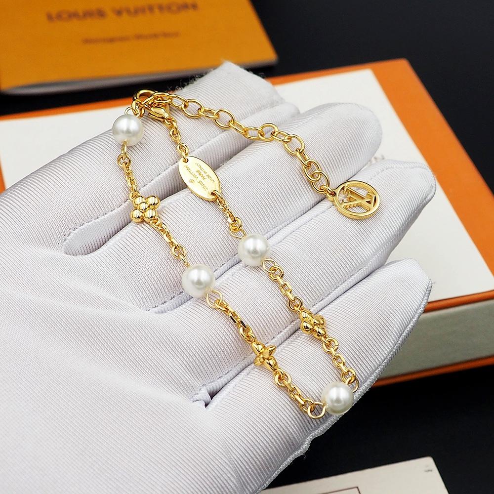Louis Vuitton Louisa Bracelet  M1429A - PerfectKickZ