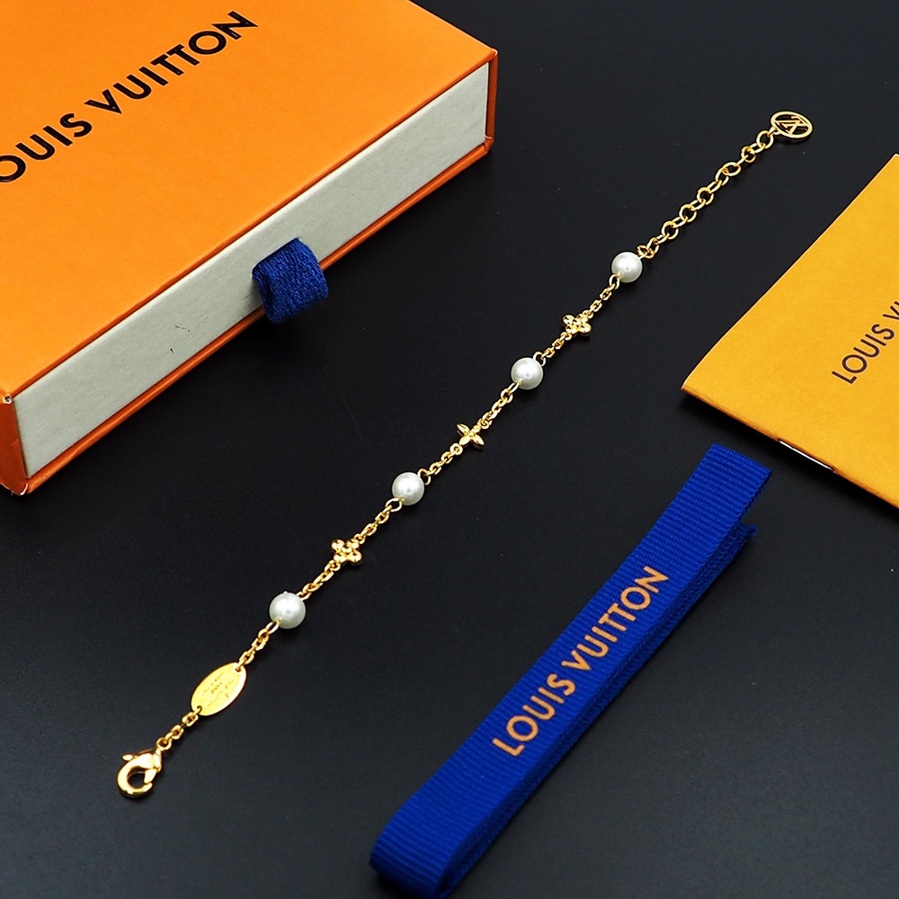 Louis Vuitton Louisa Bracelet  M1429A - PerfectKickZ