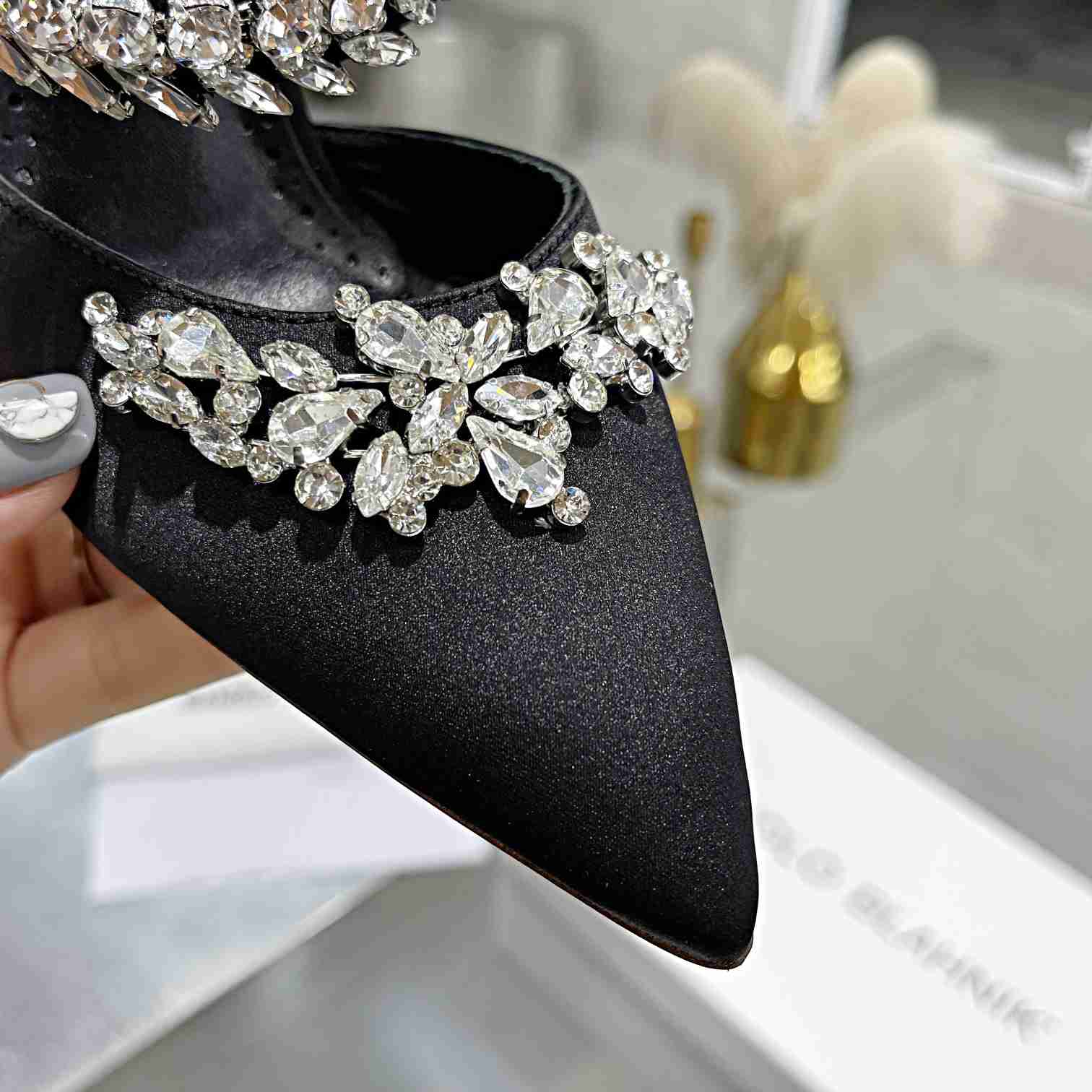 Manolo Blahnik Lurum Crystal-embellished Mules - PerfectKickZ