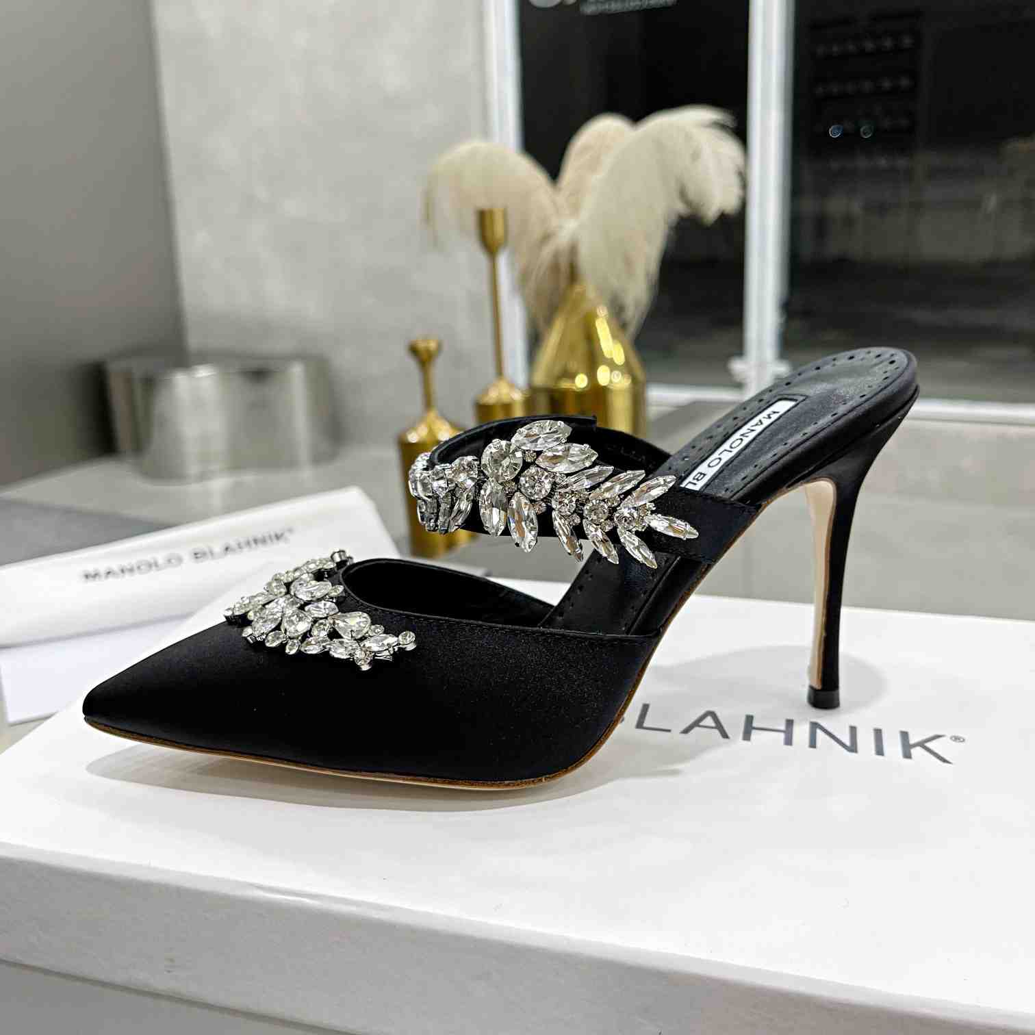 Manolo Blahnik Lurum Crystal-embellished Mules - PerfectKickZ