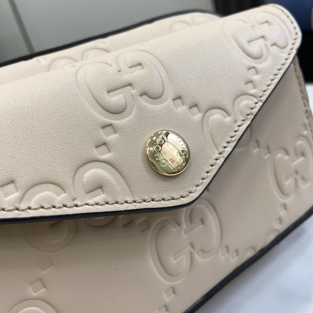 Gucci GG Super Mini Shoulder Bag - PerfectKickZ