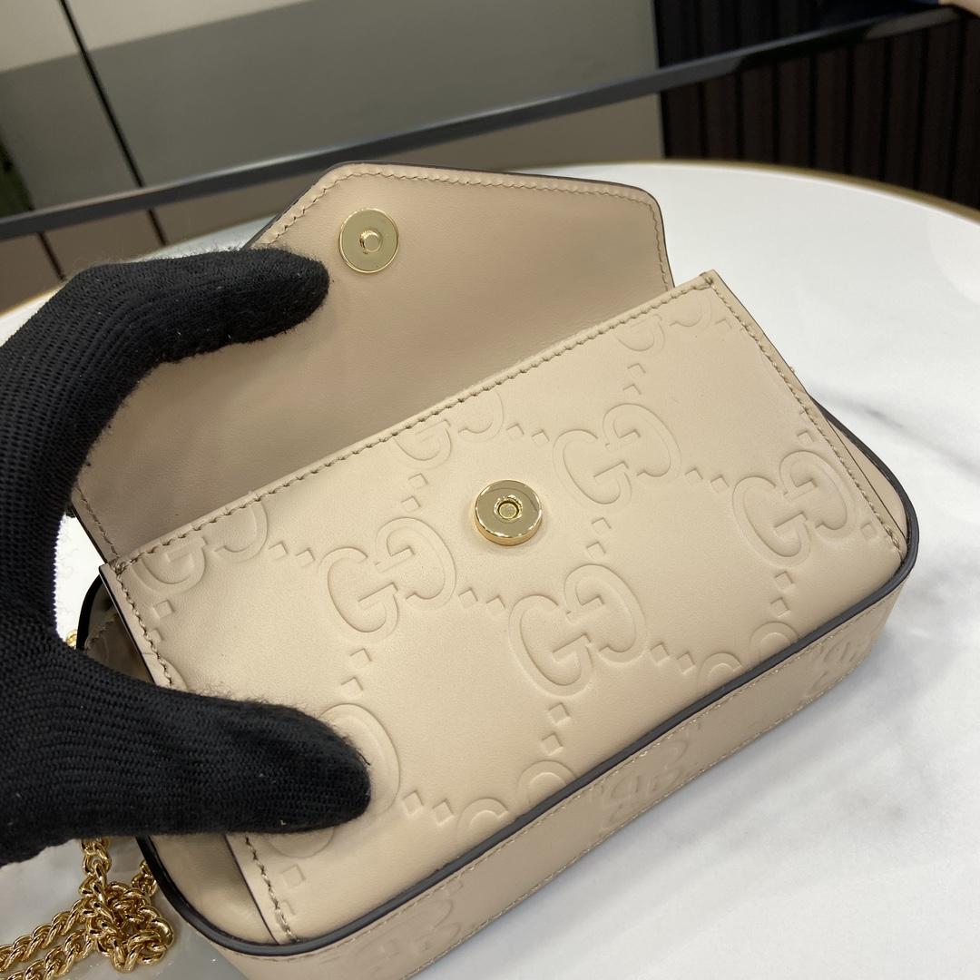 Gucci GG Super Mini Shoulder Bag - PerfectKickZ