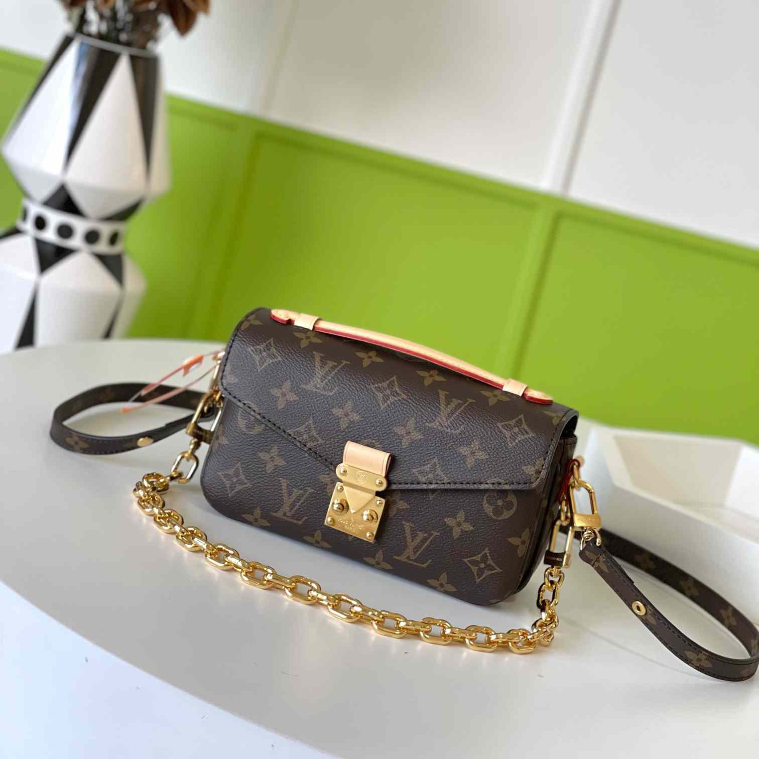 Louis Vuitton Pochette Métis East West   M46279 - PerfectKickZ