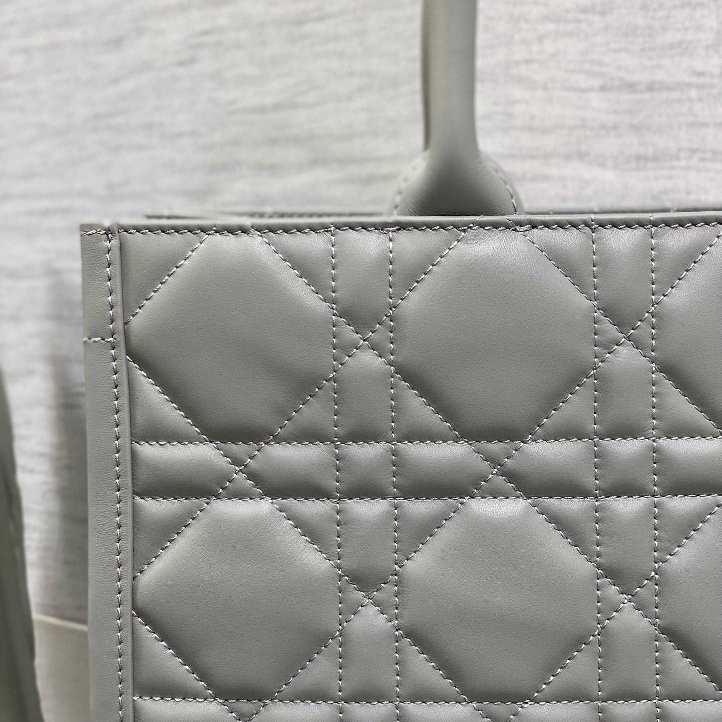 Dior Medium Dior Book Tote - PerfectKickZ