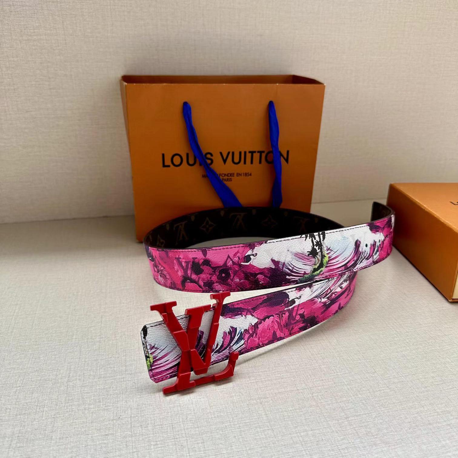 Louis Vuitton LV Tag 40mm Reversible Belt - PerfectKickZ