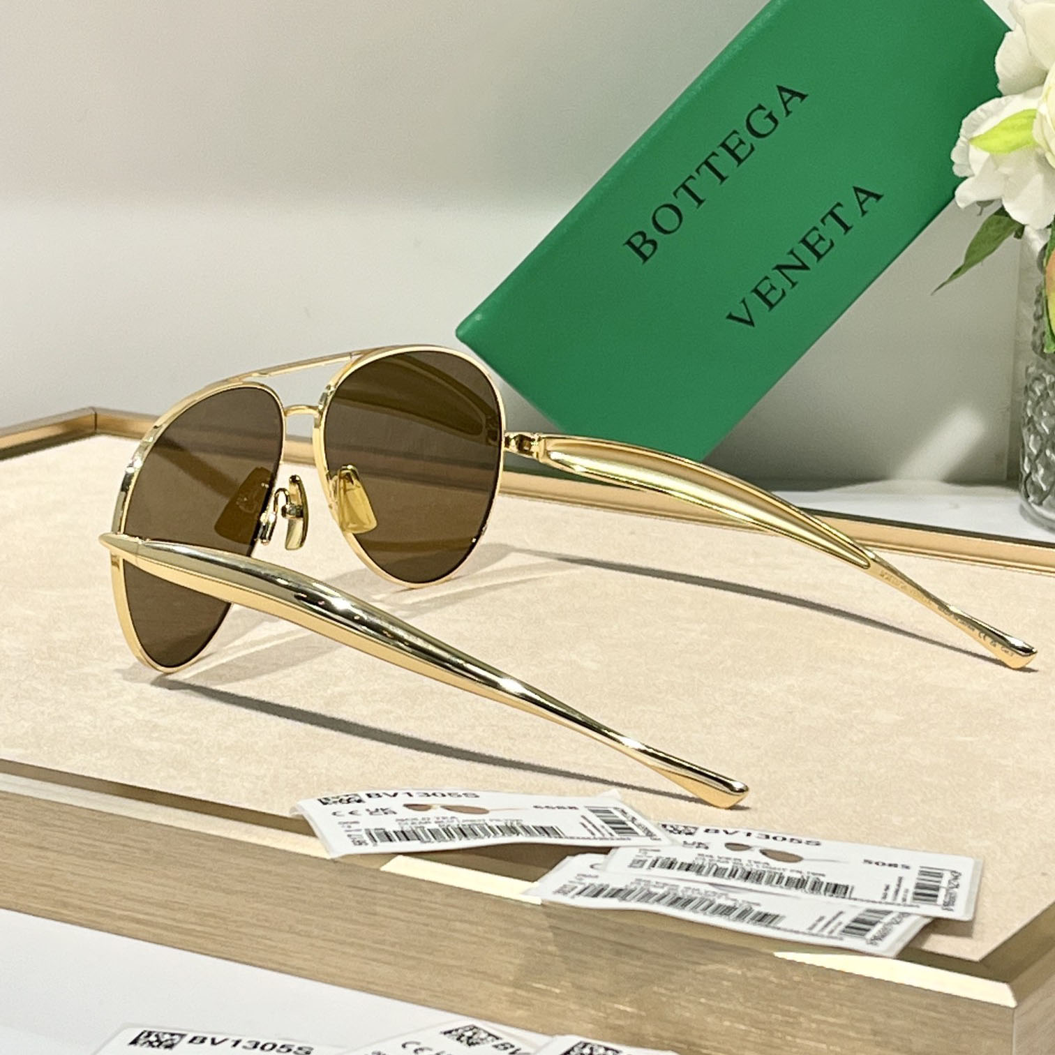 Bottega Veneta Sardine Aviator Sunglasses   BV1305S - PerfectKickZ