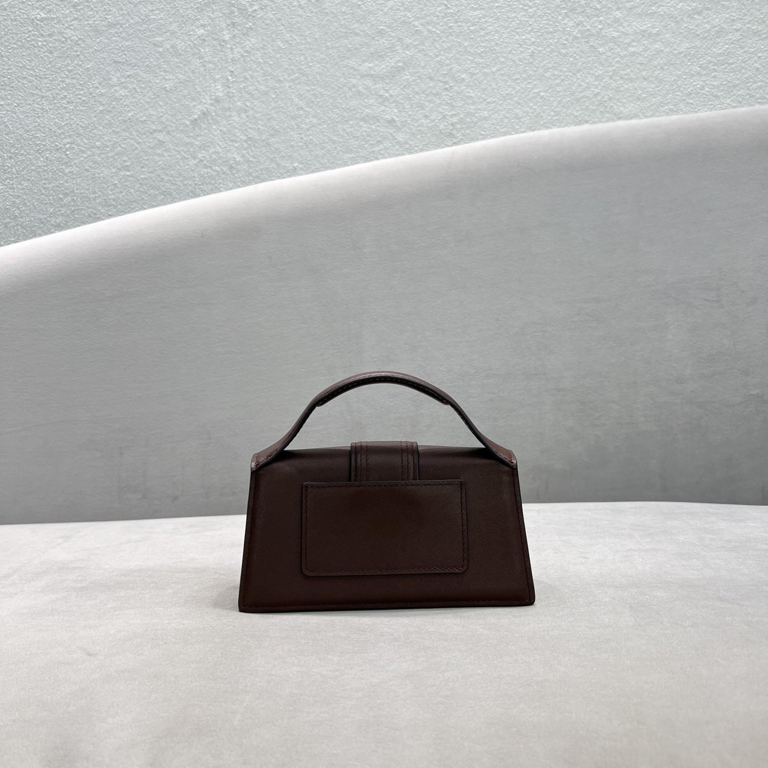 Jacquemus Le Bambino Small Flap Bag - PerfectKickZ