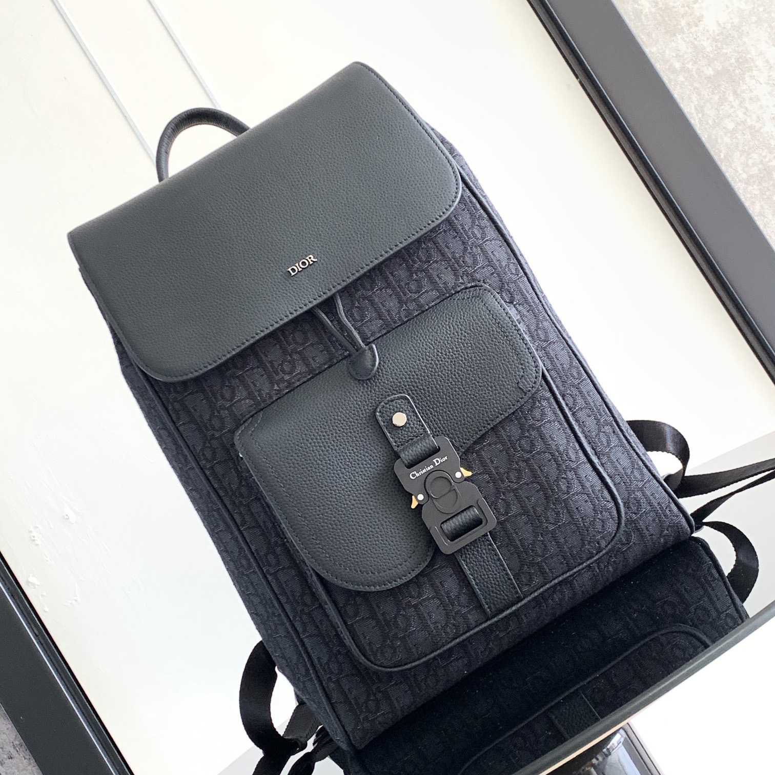 Dior Saddle Backpack  - PerfectKickZ