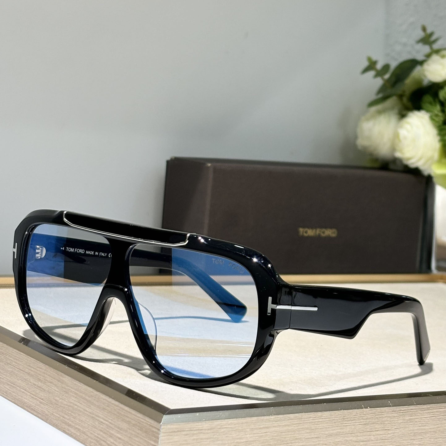 Tom Ford TF 1093 Sunglasses - PerfectKickZ