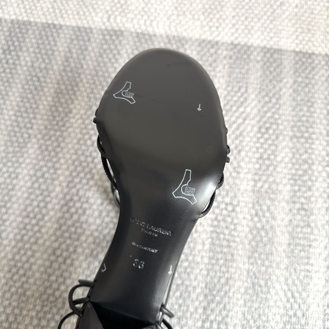 Saint Laurent Babylone Sandals In Smooth Leather - PerfectKickZ