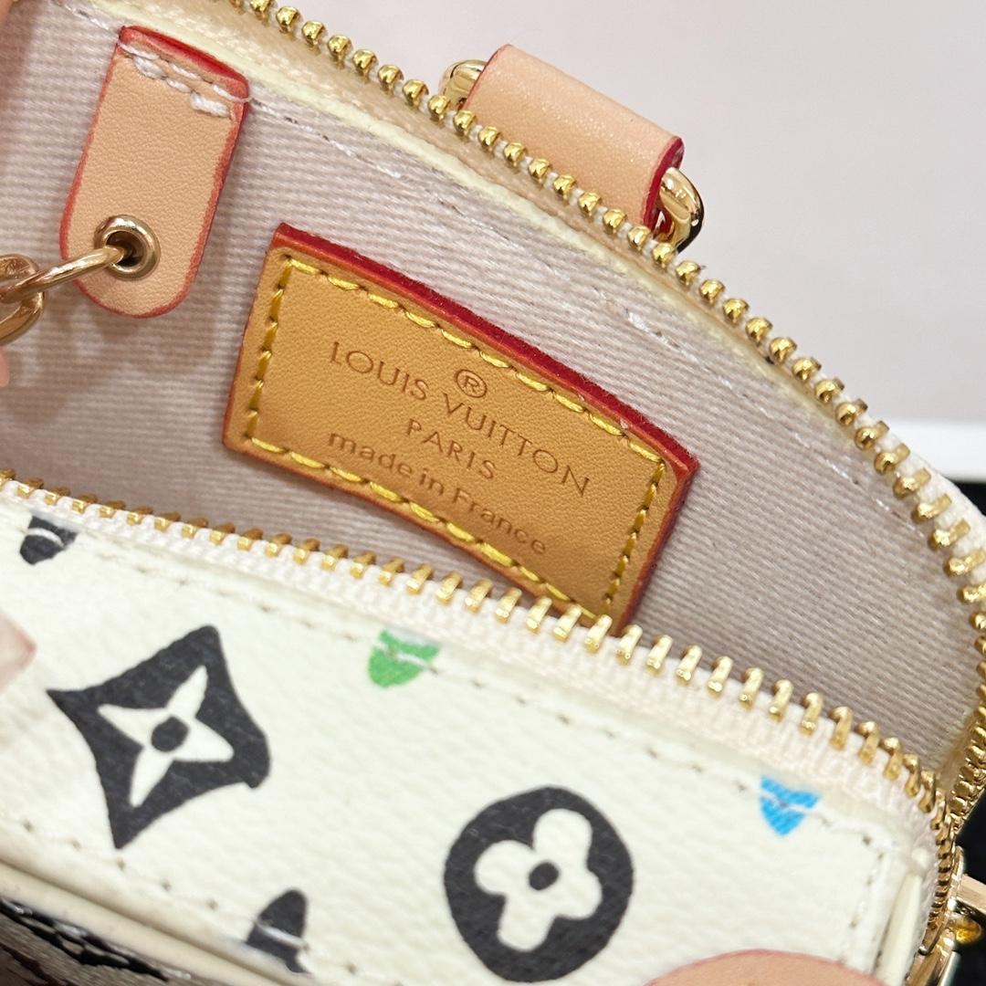 Louis Vuitton Monogram Craggy Trunk Key Holder and Bag Charm    - PerfectKickZ