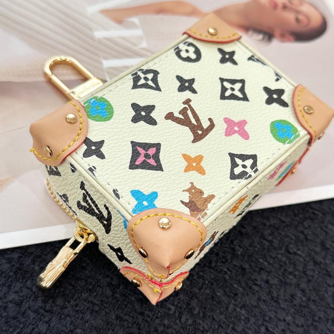 Louis Vuitton Monogram Craggy Trunk Key Holder and Bag Charm    - PerfectKickZ