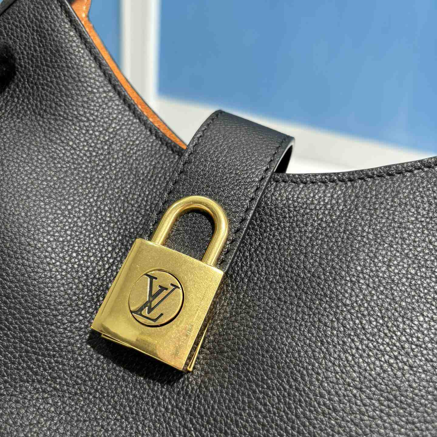 Louis Vuitton Low Key Shoulder Bag   M24611 - PerfectKickZ