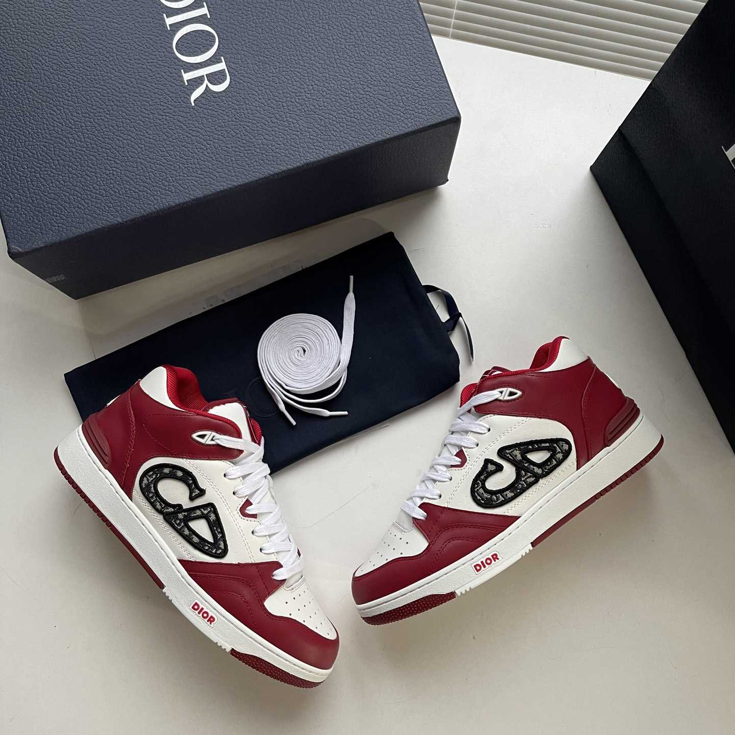 Dior B57 Mid-top Sneaker - PerfectKickZ