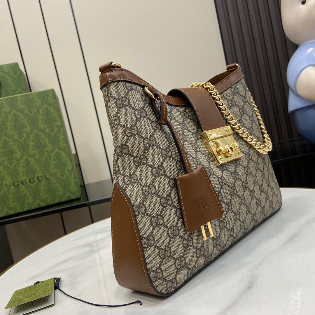 Gucci Padlock GG Medium Shoulder Bag - PerfectKickZ