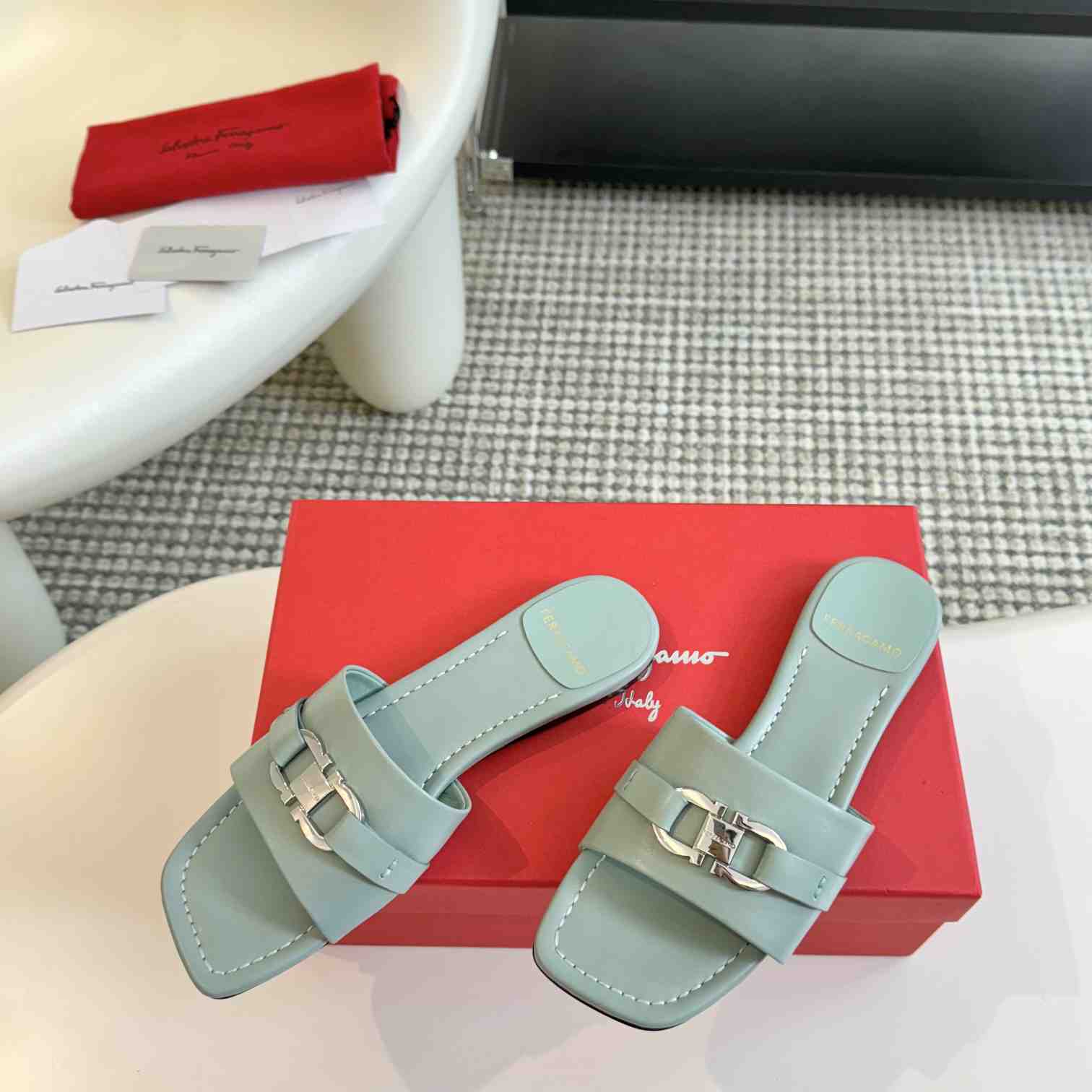 Ferragamo Women's Flat Slide With Gancini Ornament - PerfectKickZ
