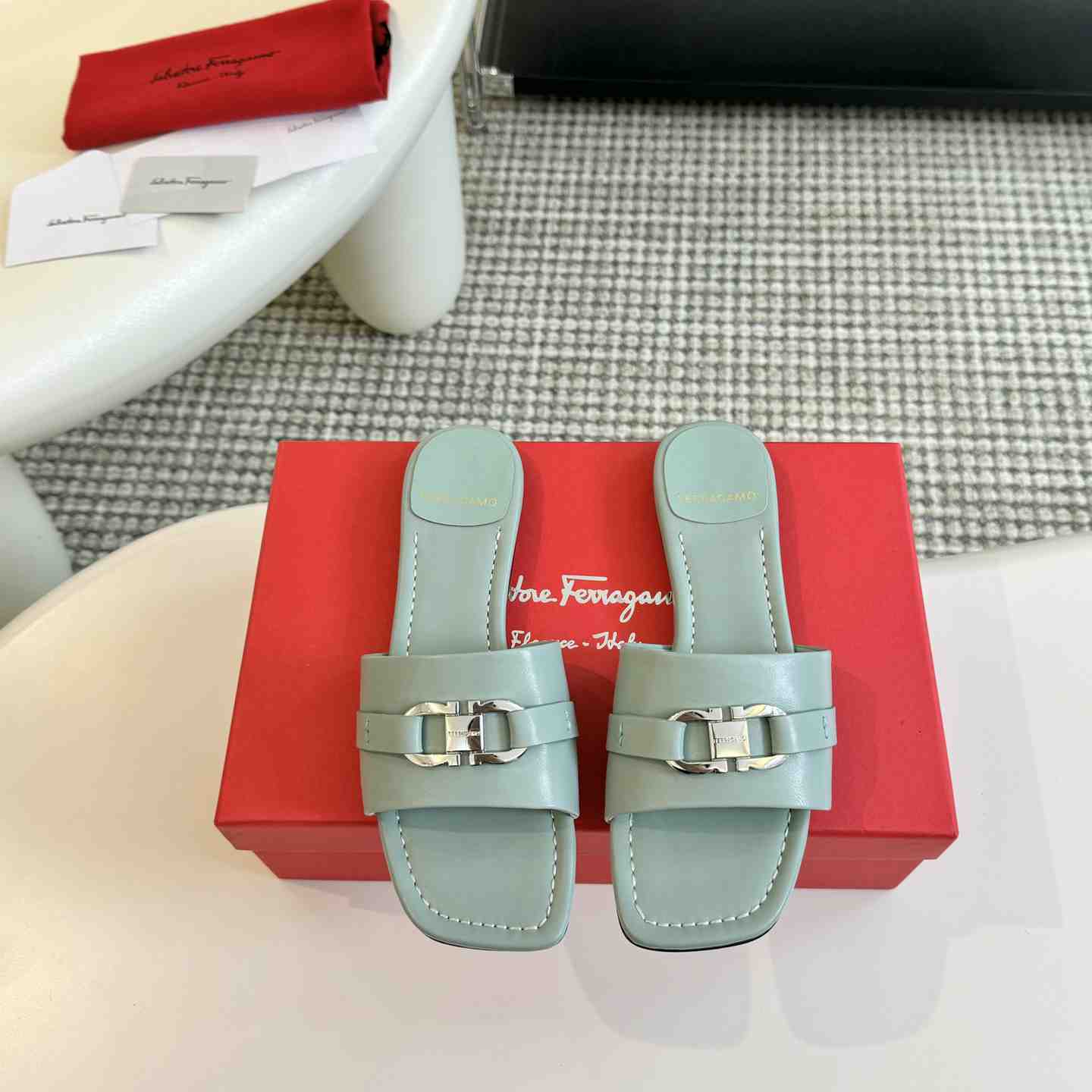 Ferragamo Women's Flat Slide With Gancini Ornament - PerfectKickZ