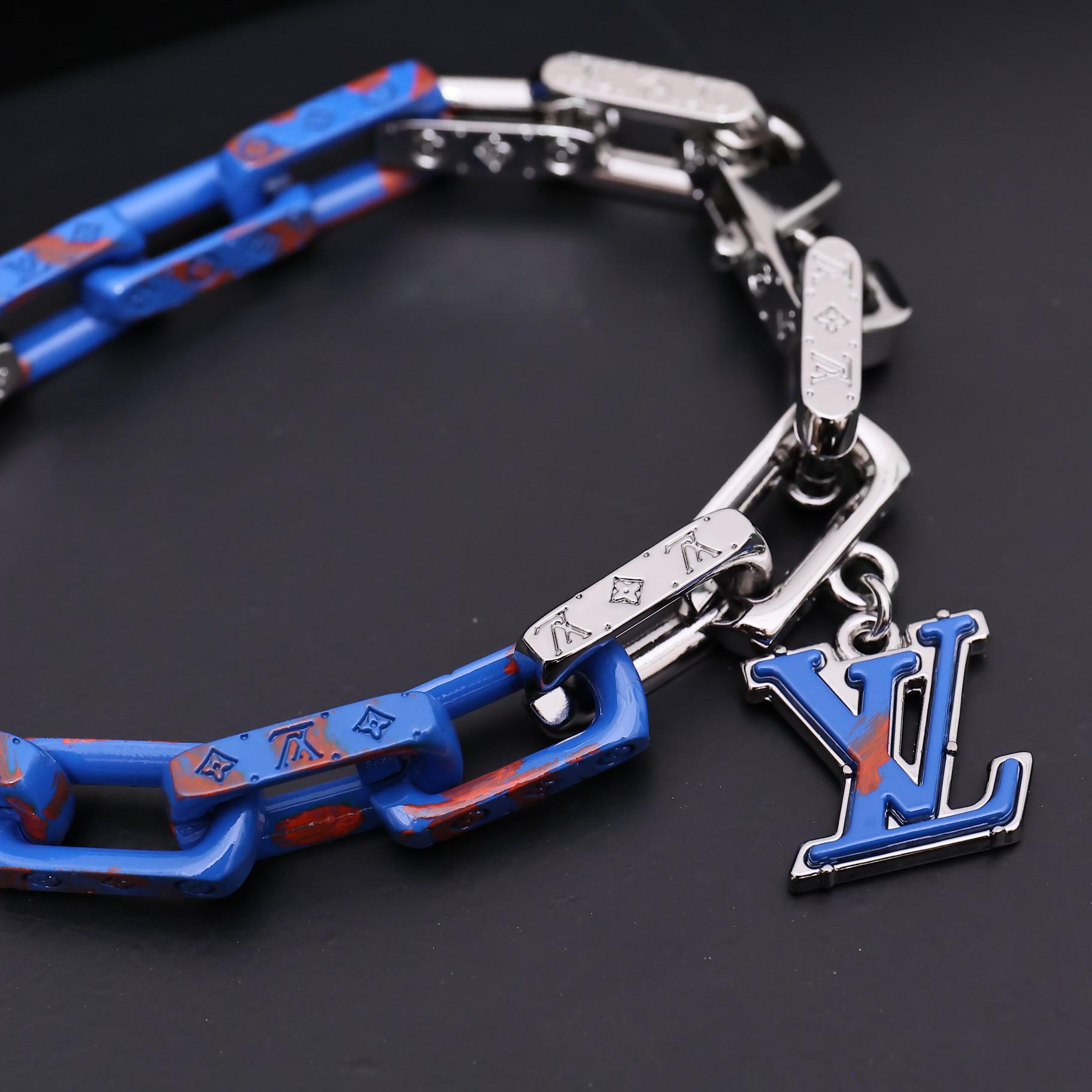 Louis Vuitton Monogram Chain Bracelet  M1229M - PerfectKickZ
