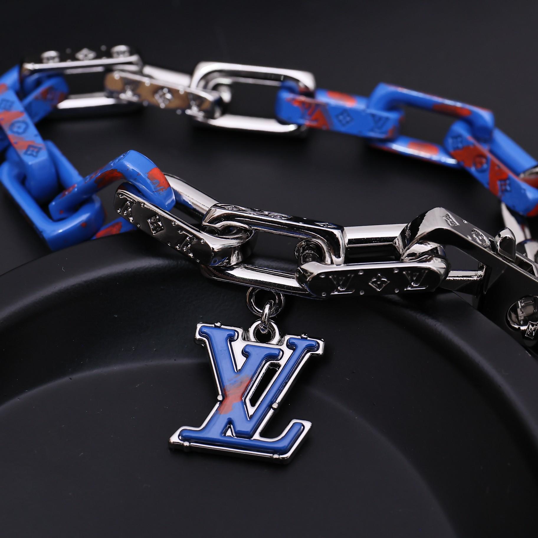 Louis Vuitton Monogram Chain Bracelet  M1229M - PerfectKickZ