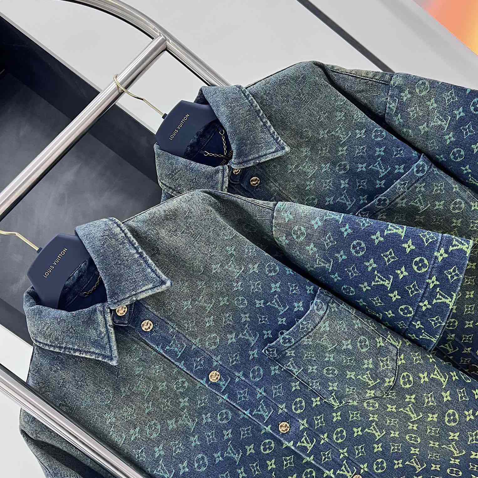 Louis Vuitton Short-Sleeved Monogram Shirt - PerfectKickZ