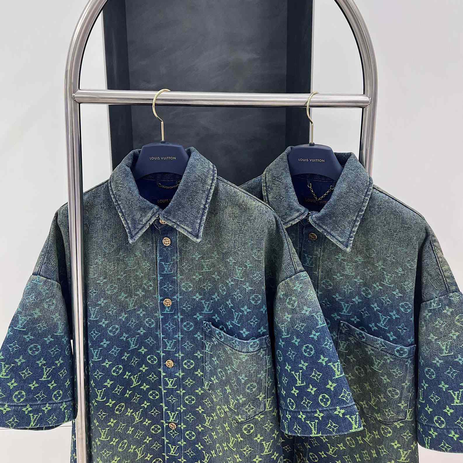 Louis Vuitton Short-Sleeved Monogram Shirt - PerfectKickZ