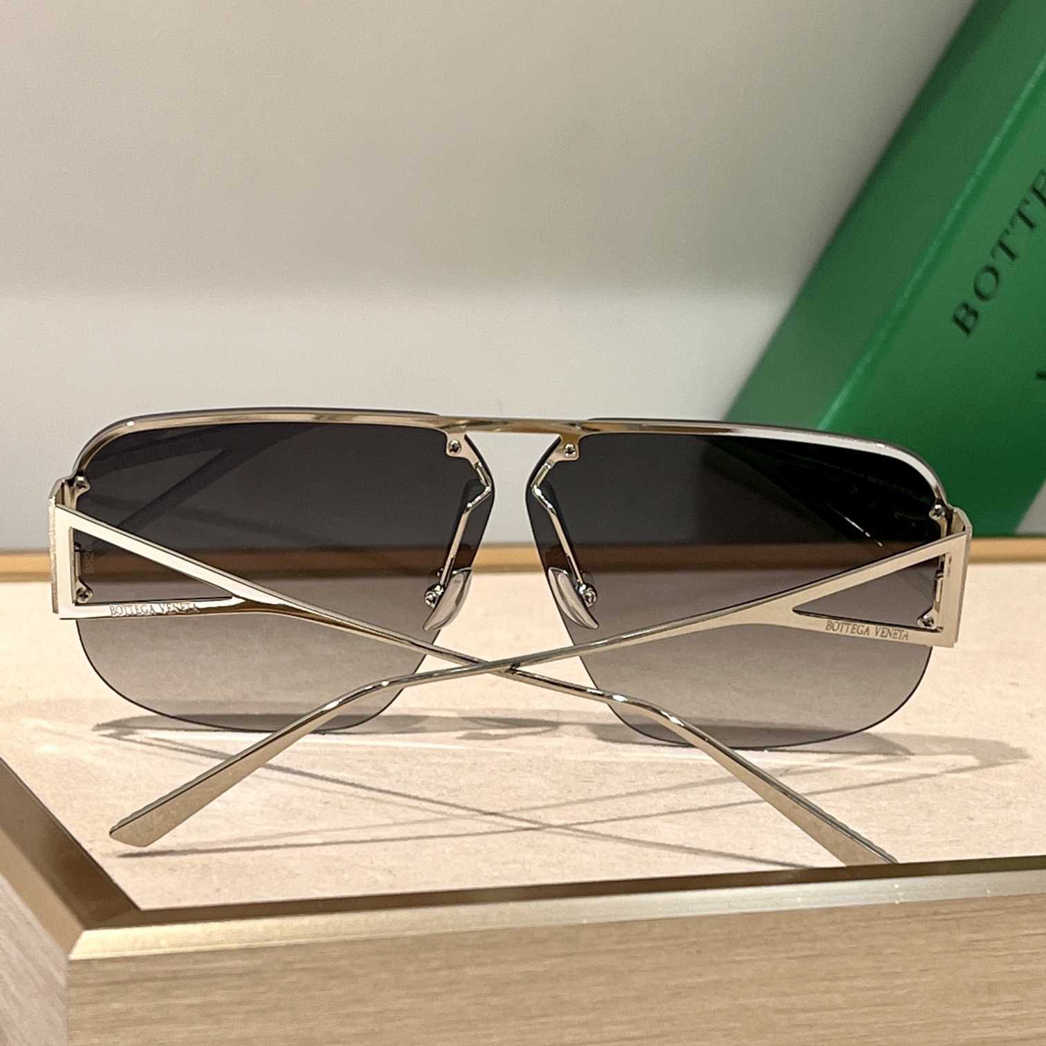 Bottega Veneta BV1065  Sunglasses    - PerfectKickZ