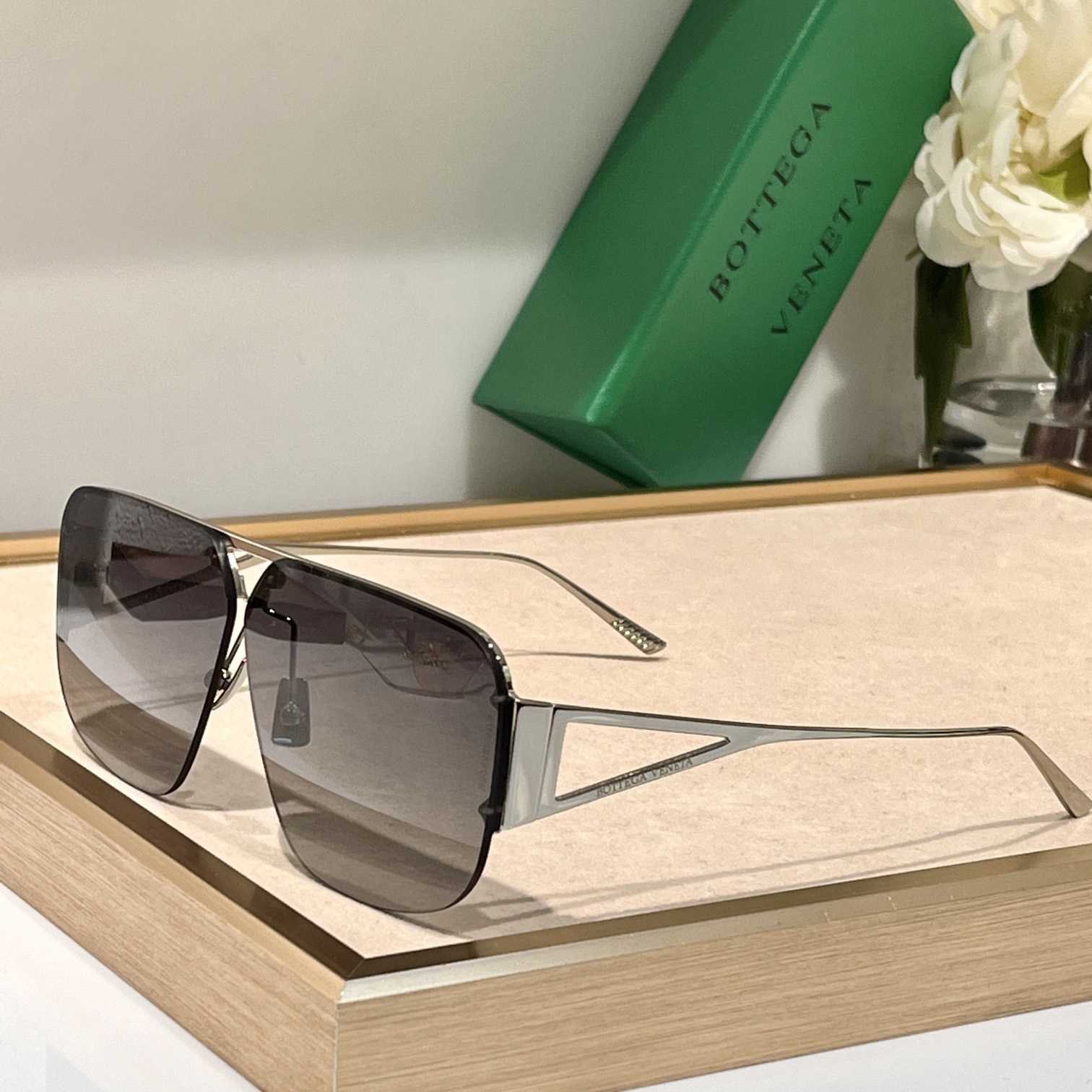 Bottega Veneta BV1065  Sunglasses    - PerfectKickZ