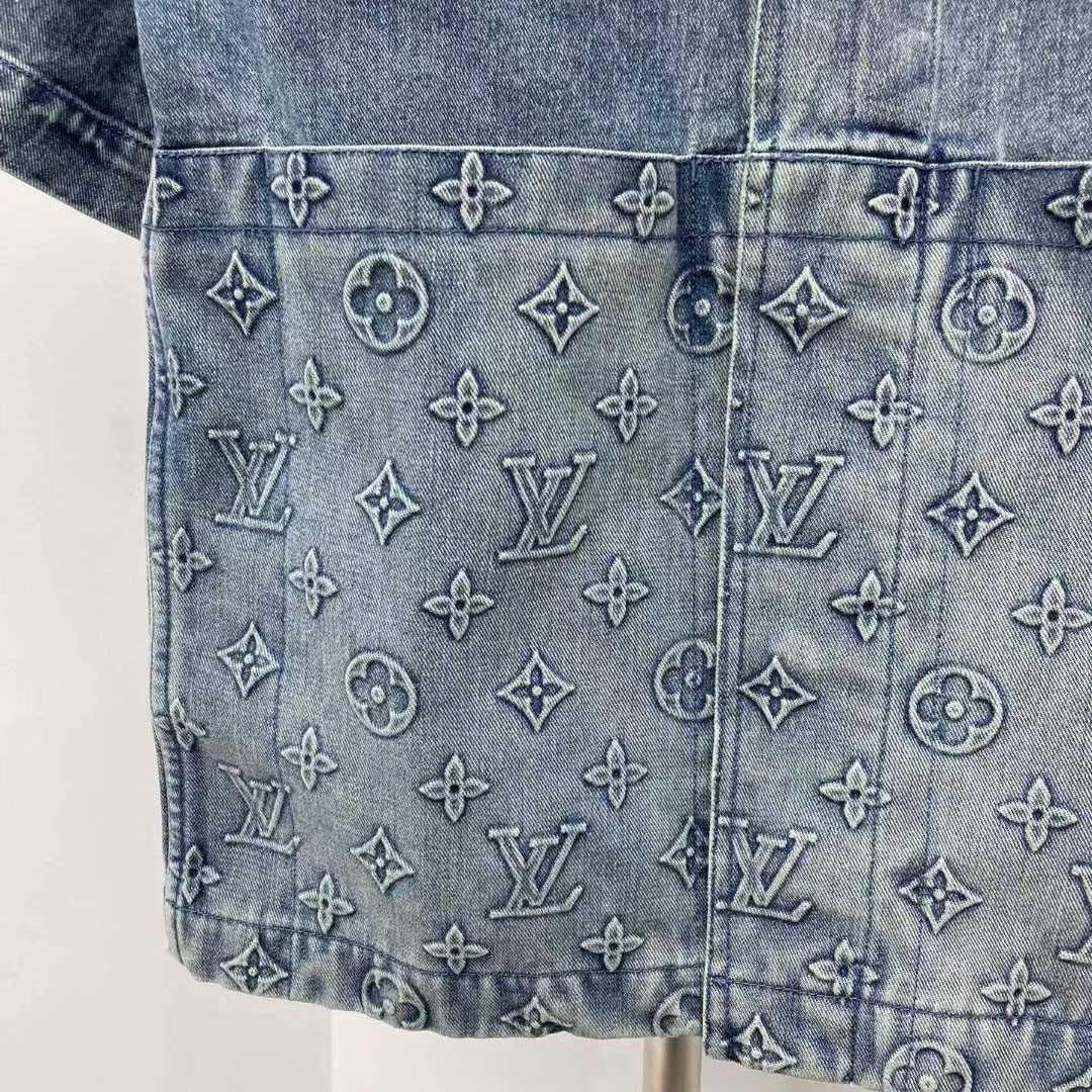 Louis Vuitton Short-Sleeved Denim Workwear Shirt  1ABLDG - PerfectKickZ