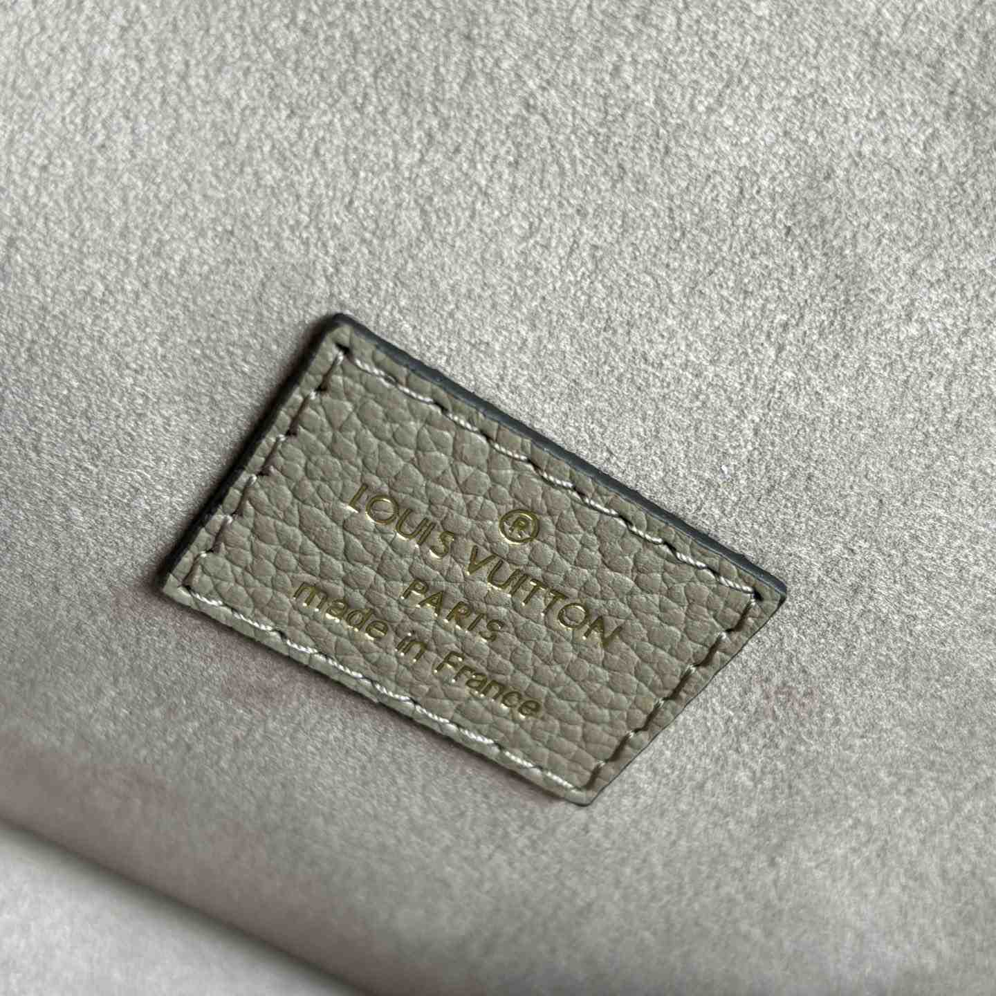 Louis Vuitton Nano Diane   M83300 - PerfectKickZ