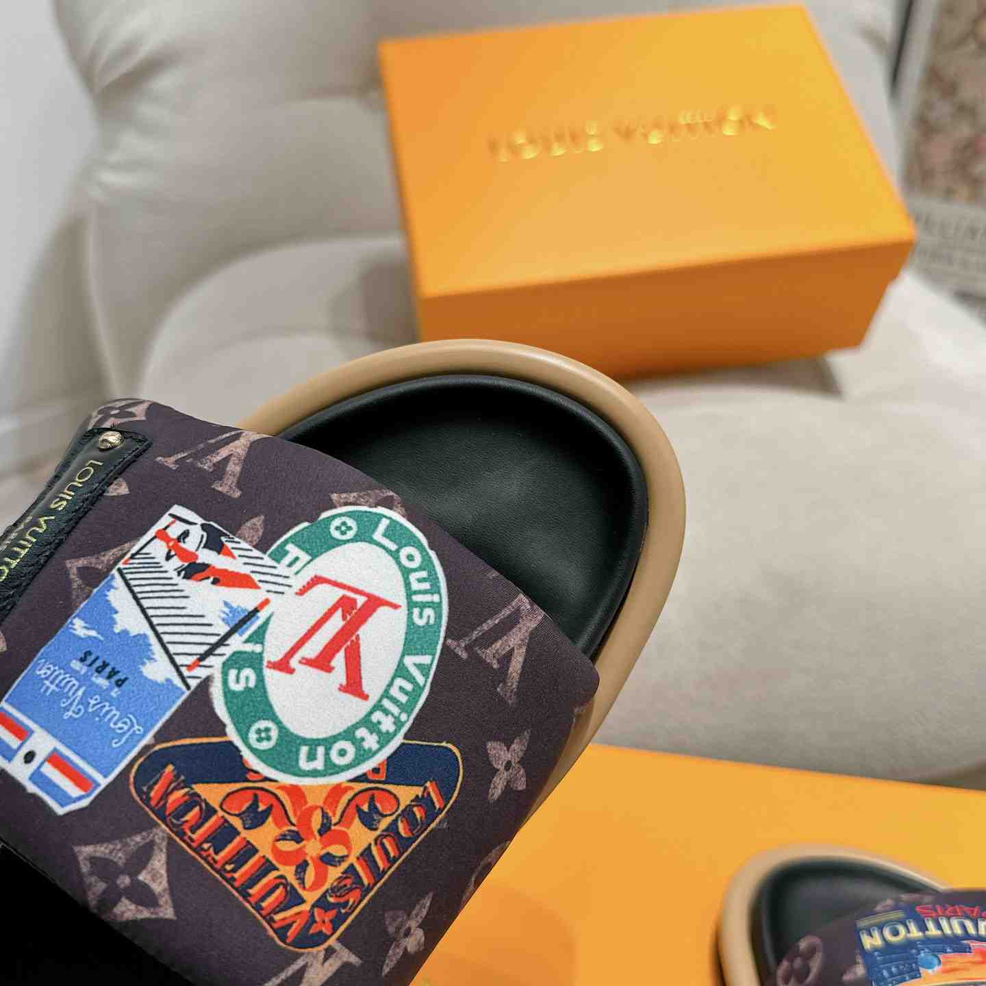 Louis Vuitton Pool Pillow Comfort Mule    1ACTDU - PerfectKickZ