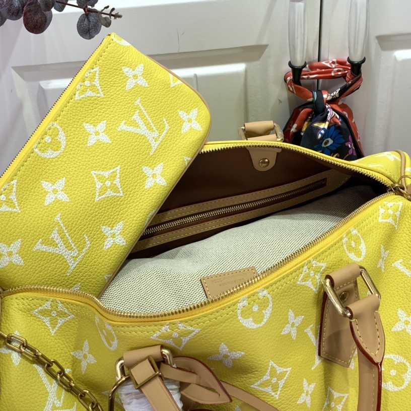 Louis Vuitton LV Speedy P9 Bandouliere 40 - PerfectKickZ