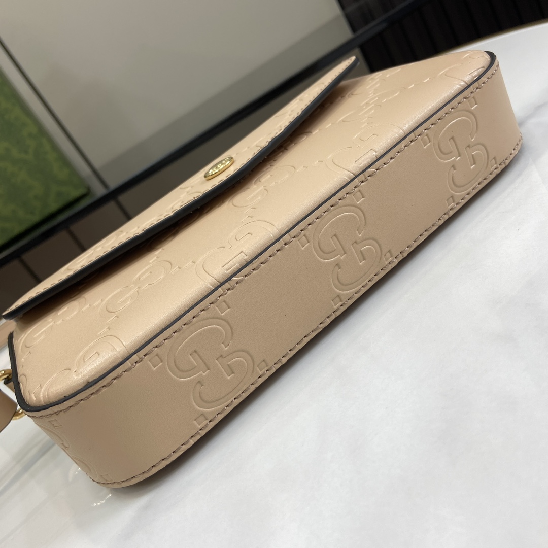 Gucci GG Super Mini Shoulder Bag - PerfectKickZ