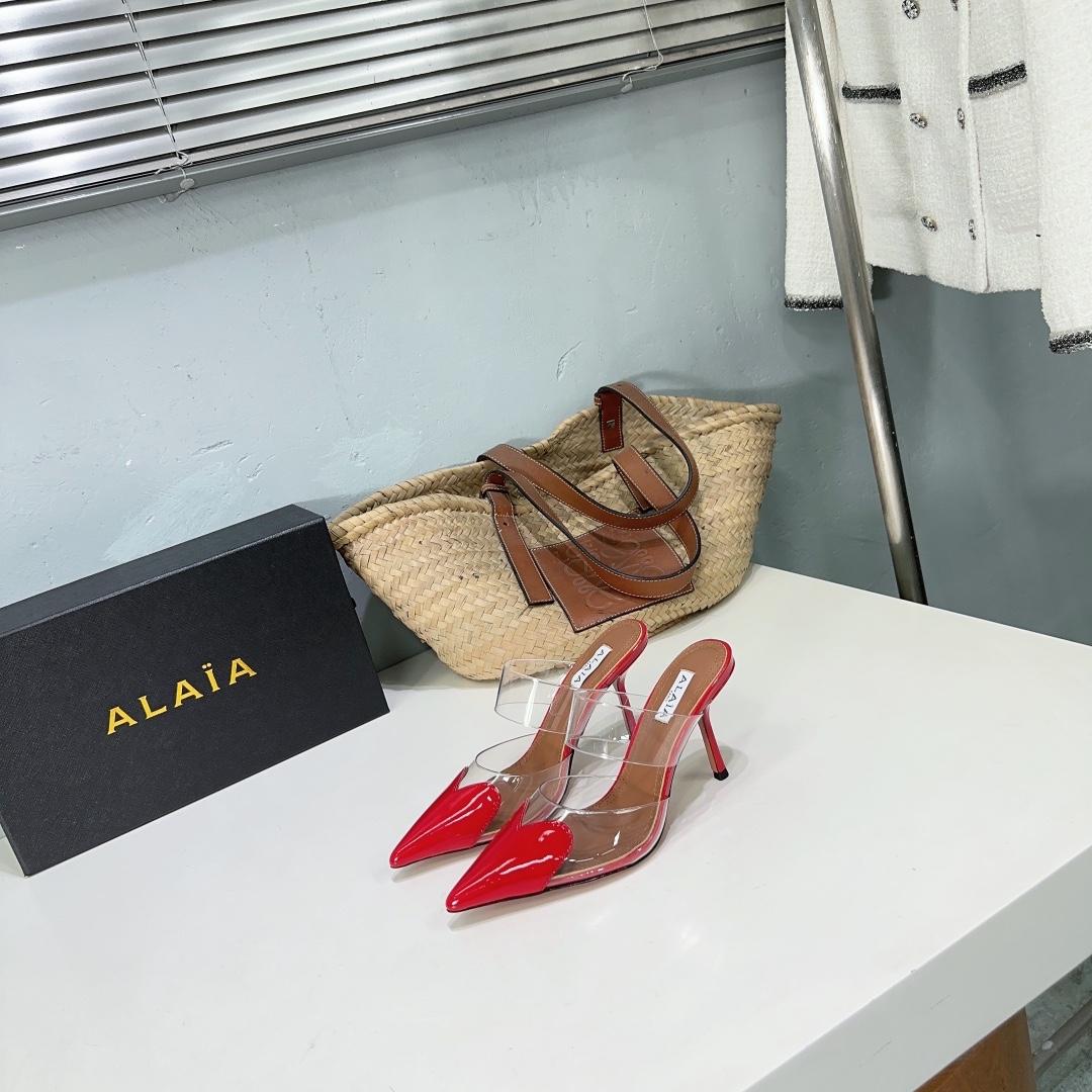 Alaïa Heart Mules in Red  - PerfectKickZ