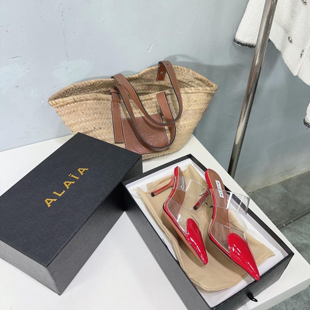 Alaïa Heart Mules in Red  - PerfectKickZ