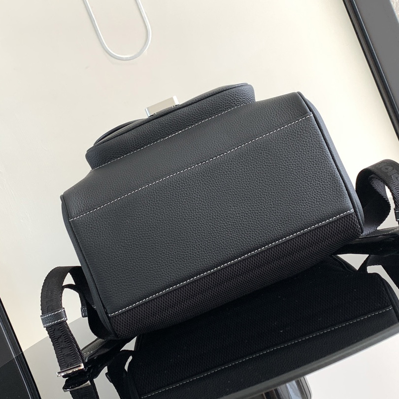 Dior Saddle Backpack  - PerfectKickZ