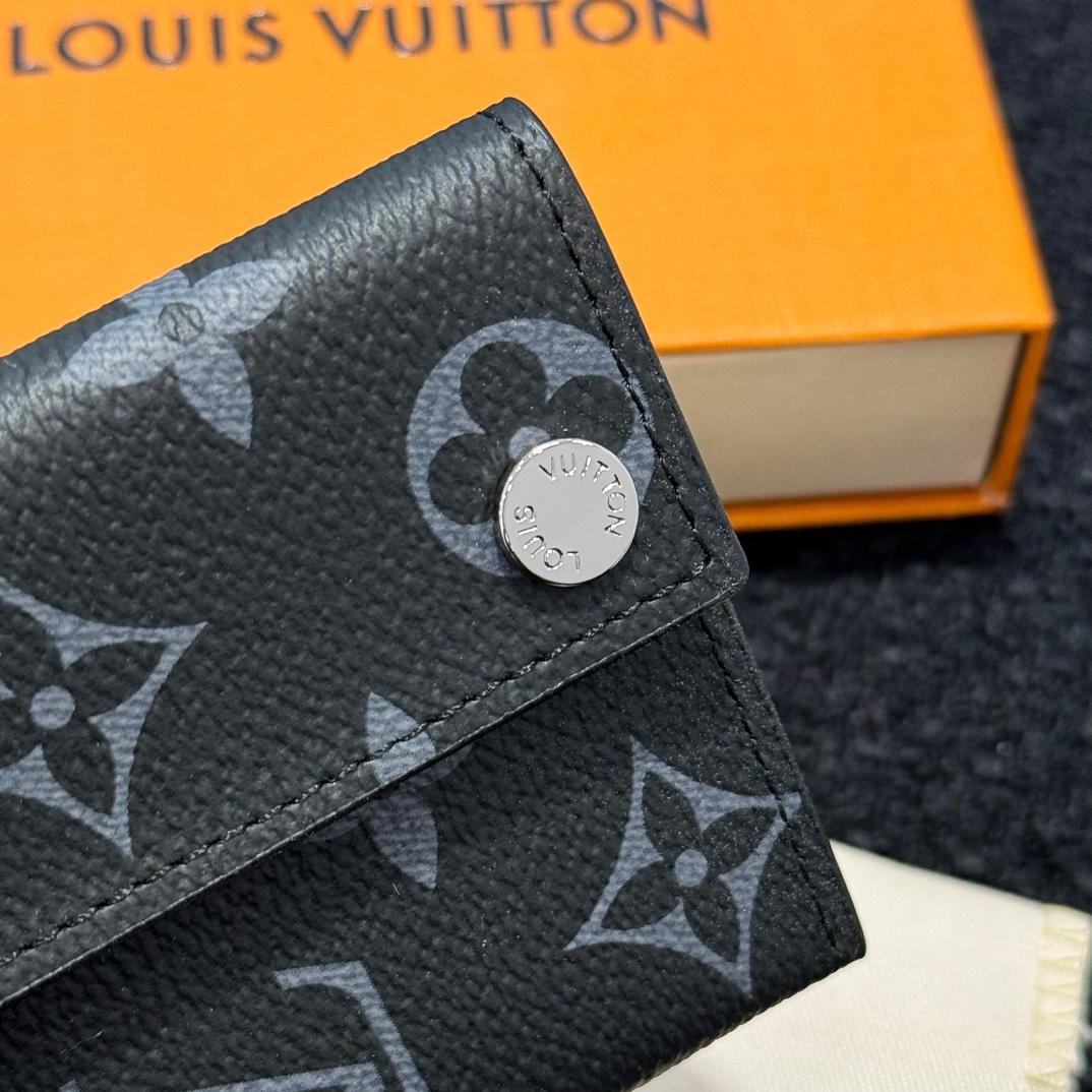 Louis Vuitton Card Holder Necklace  M83155 - PerfectKickZ