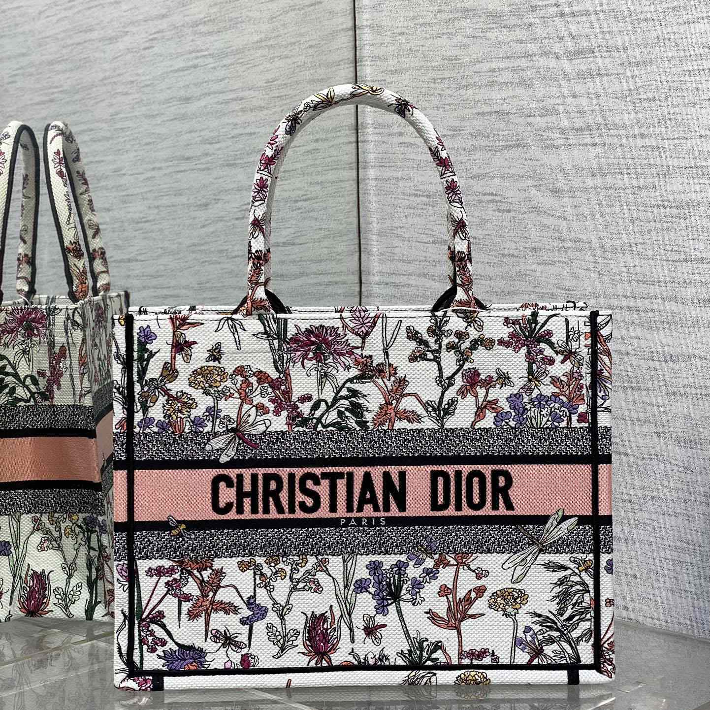 Dior Medium Dior Book Tote - PerfectKickZ