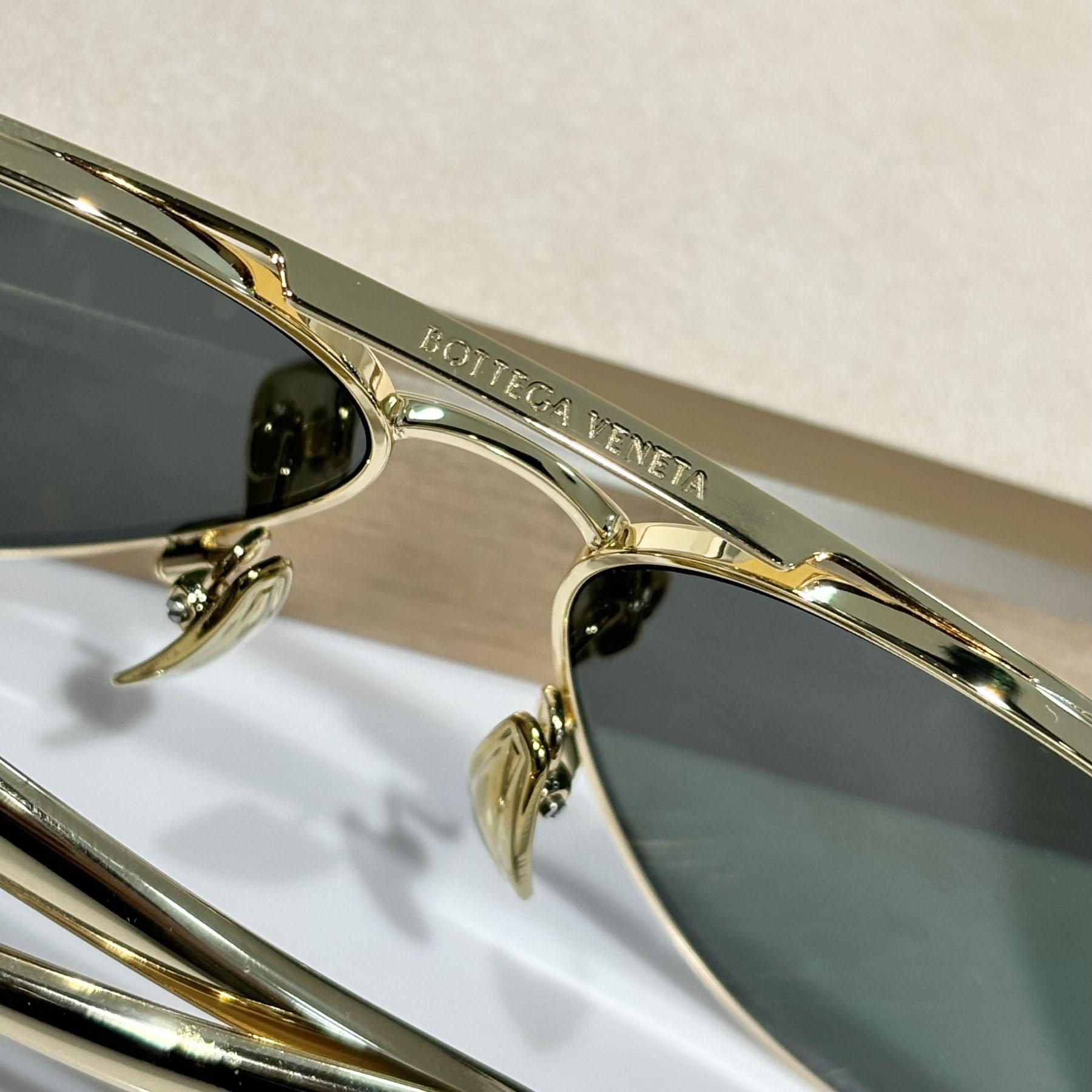 Bottega Veneta Sardine Aviator Sunglasses   BV1305S - PerfectKickZ