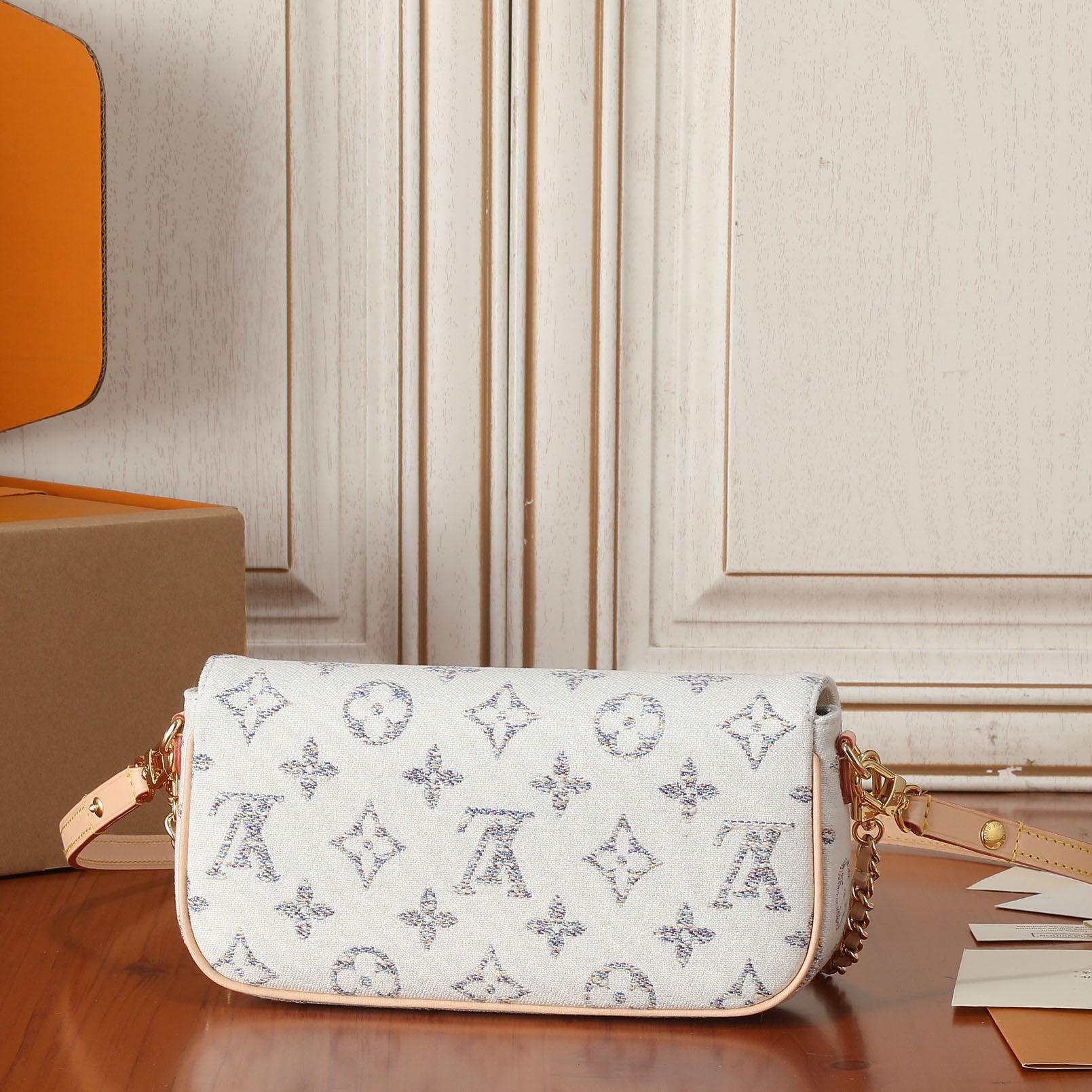 Louis Vuitton Wallet on Chain Ivy    M83499 - PerfectKickZ