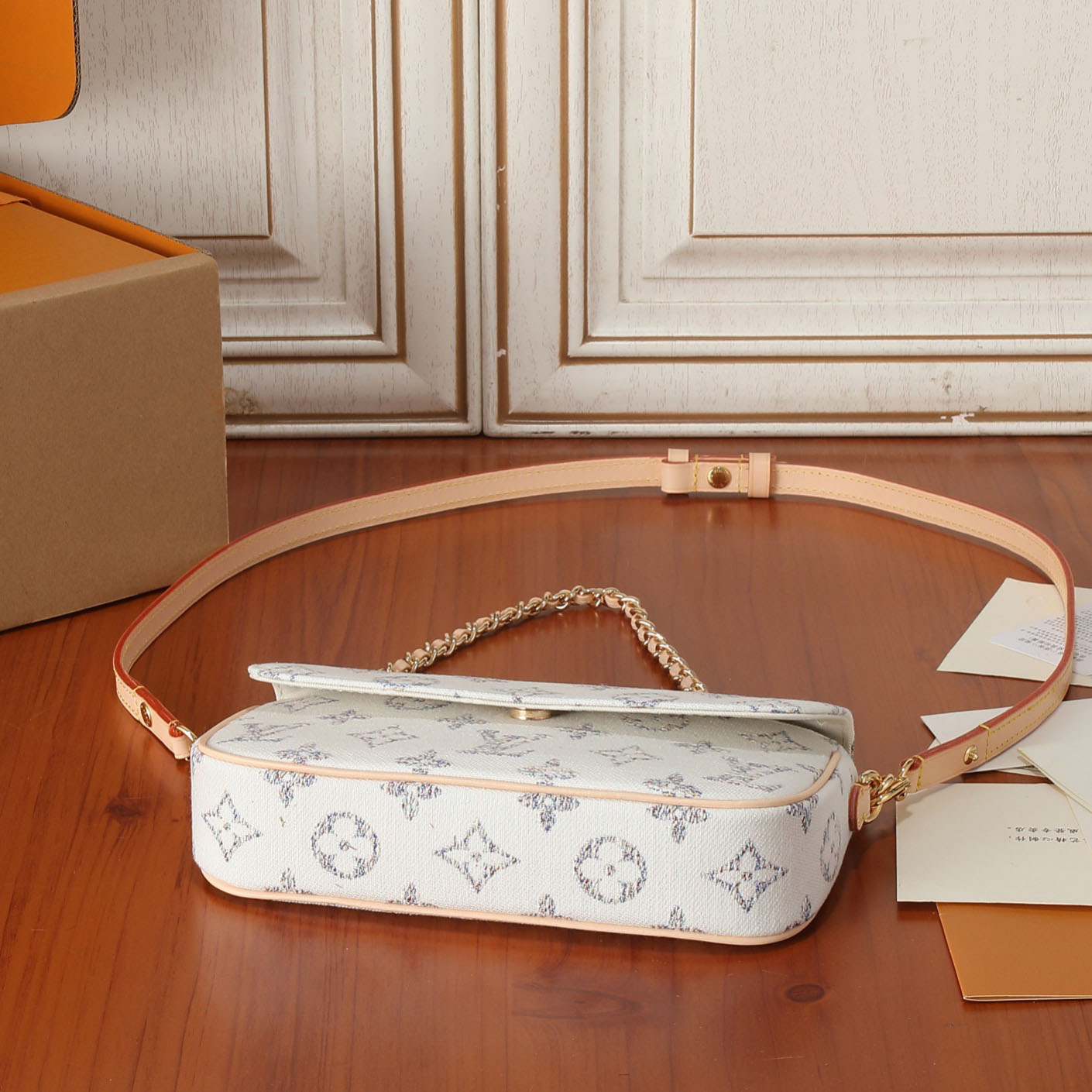 Louis Vuitton Wallet on Chain Ivy    M83499 - PerfectKickZ