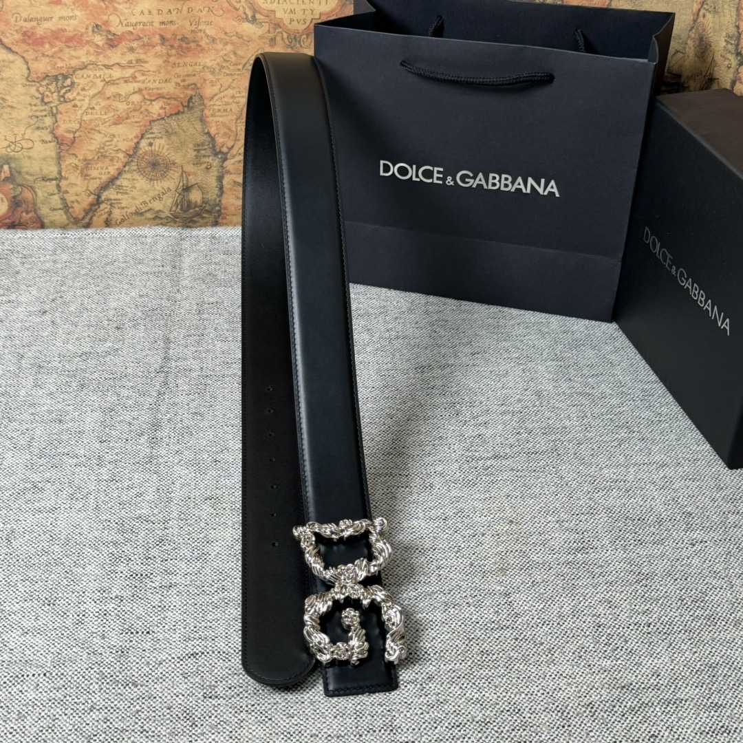 Dolce & Gabbana DG Logo-buckle Leather Belt   40mm - PerfectKickZ