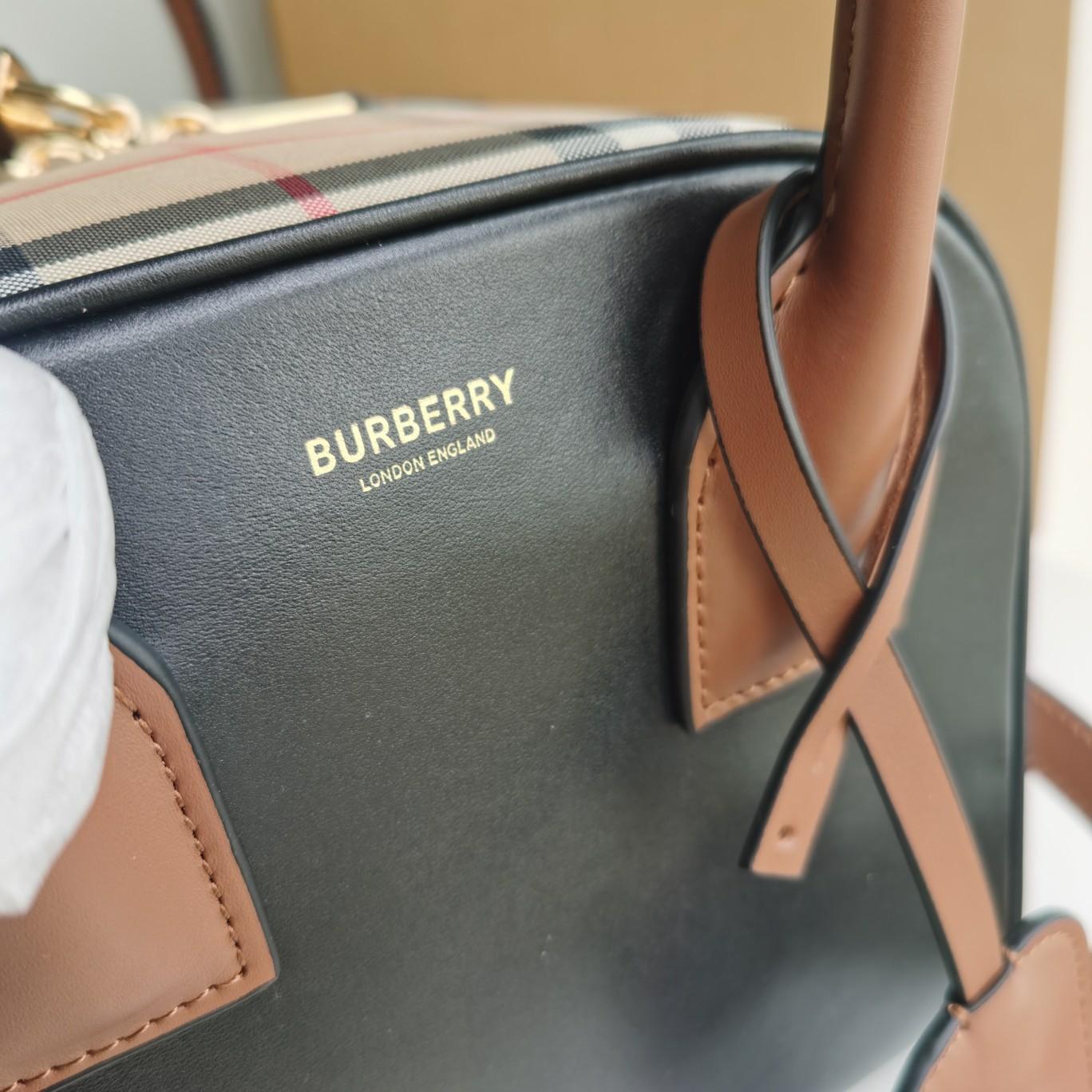 Burberry Cube Bag Leather With Vintage Check   W34 x H21 x D19cm - PerfectKickZ