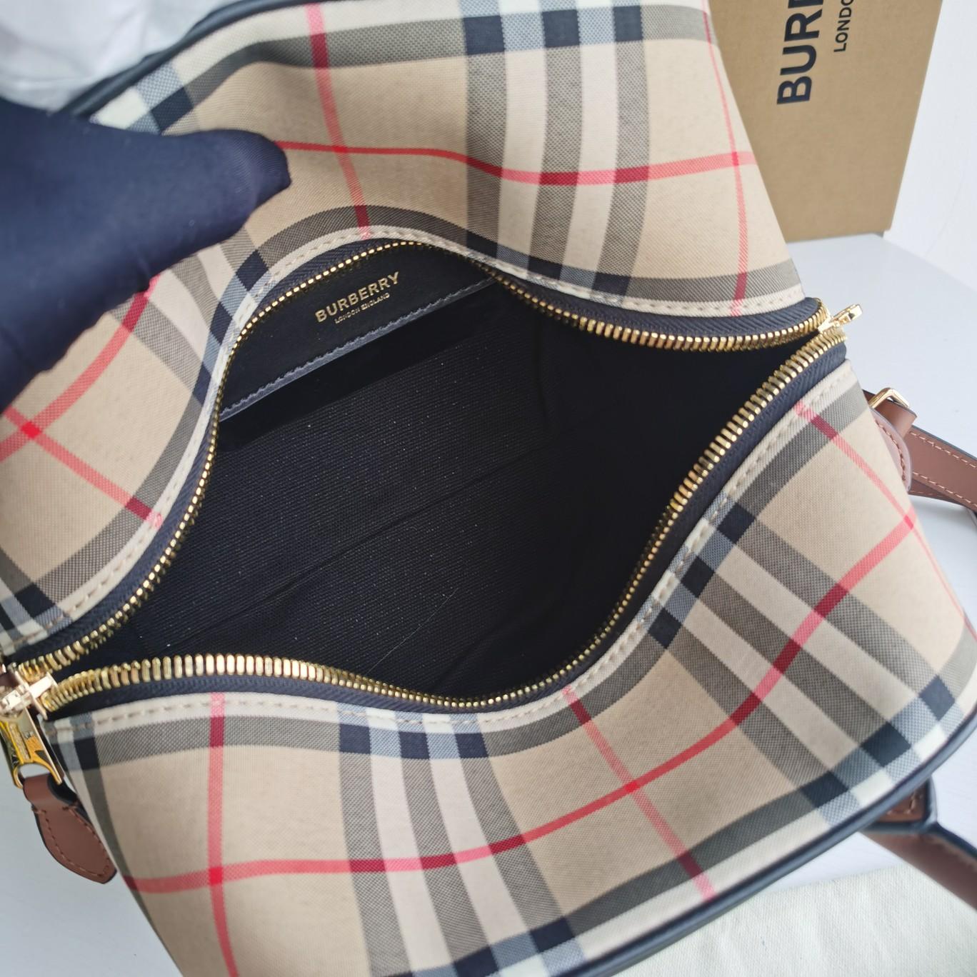 Burberry Cube Bag Leather With Vintage Check   W34 x H21 x D19cm - PerfectKickZ