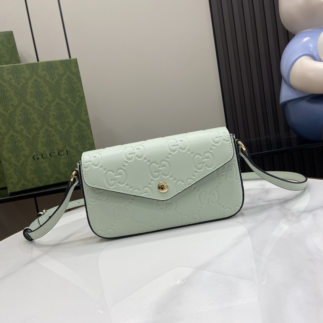 Gucci GG Super Mini Shoulder Bag - PerfectKickZ