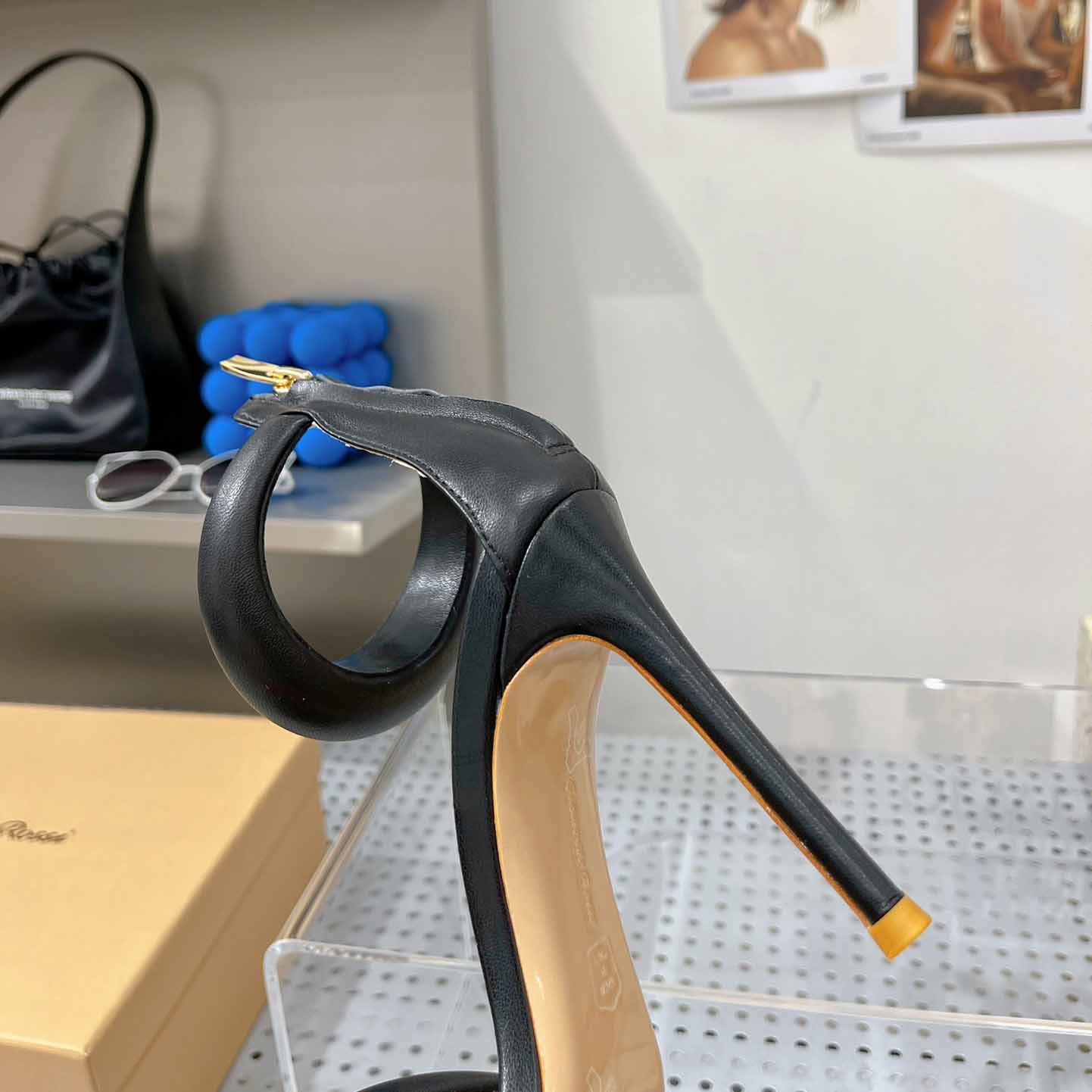 Gianvito Rossi Leather Bijoux Sandals - PerfectKickZ
