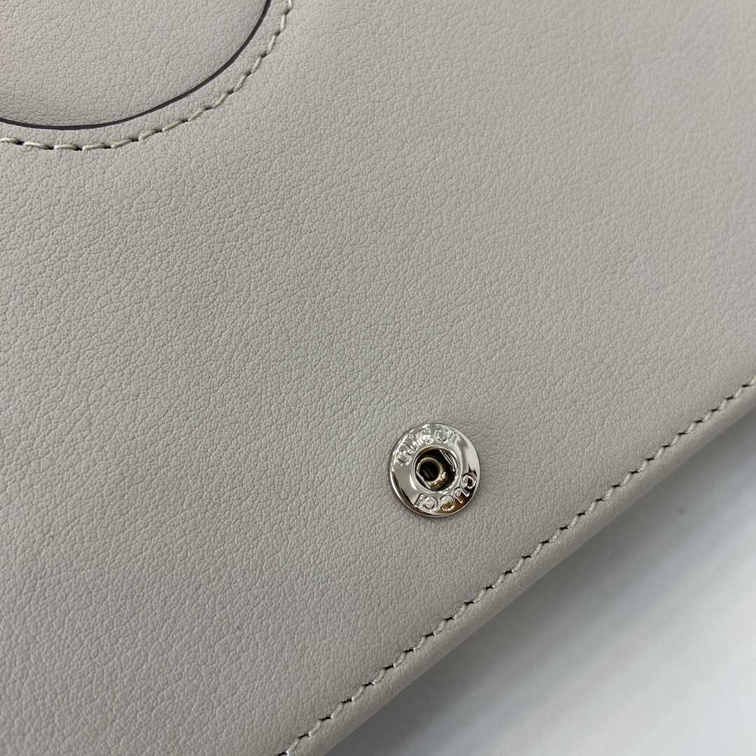 Gucci GG Marmont Chain Wallet - PerfectKickZ