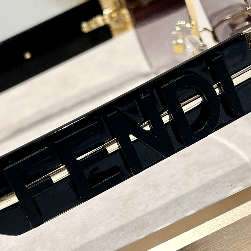 Fendi FE40111 Sunglasses - PerfectKickZ