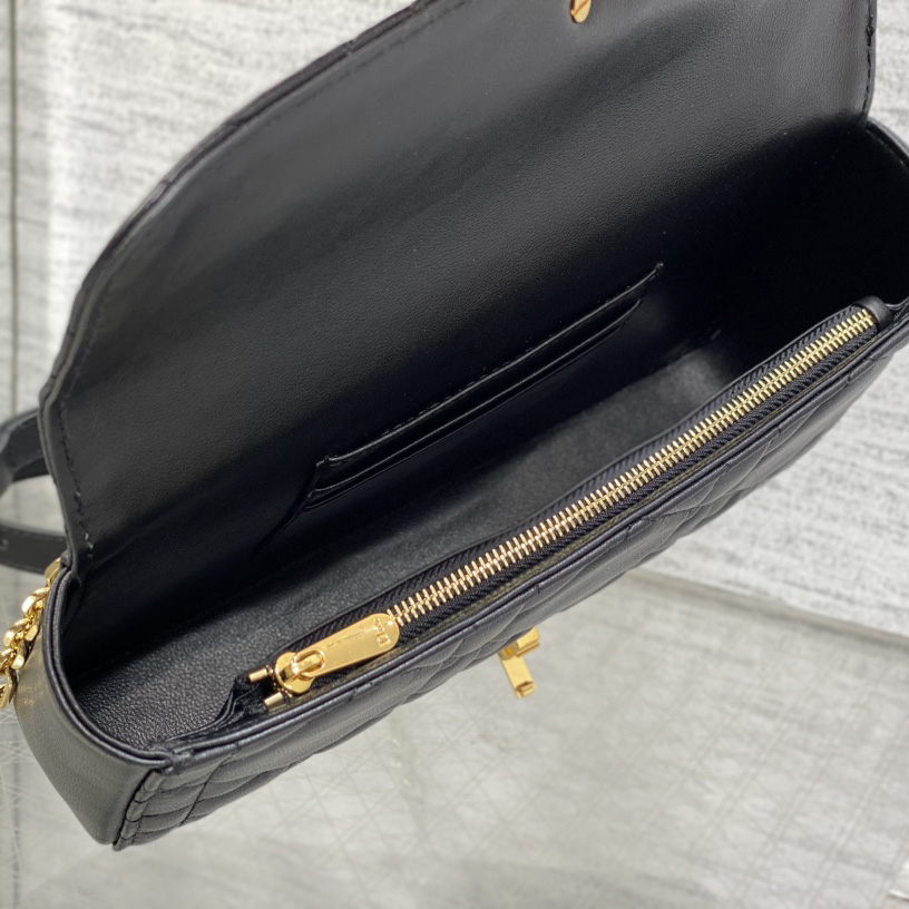 Dior Miss Daisy Mini Bag - PerfectKickZ